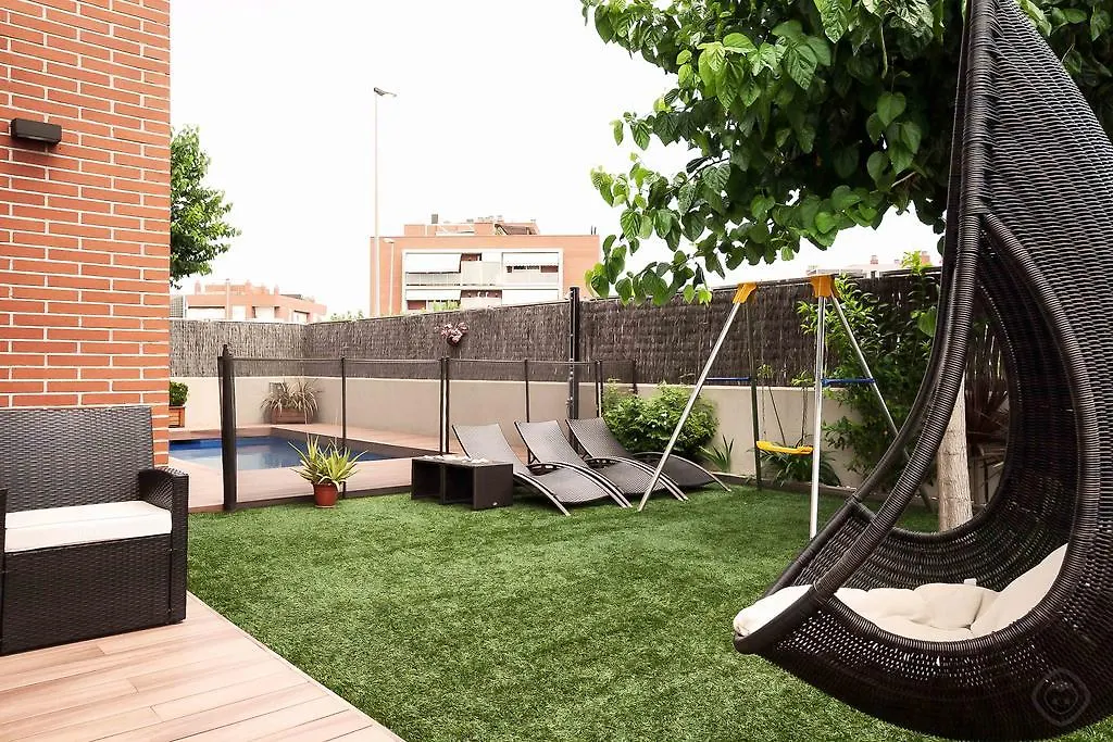 Villa Beach Barcelona Montgat 0*,